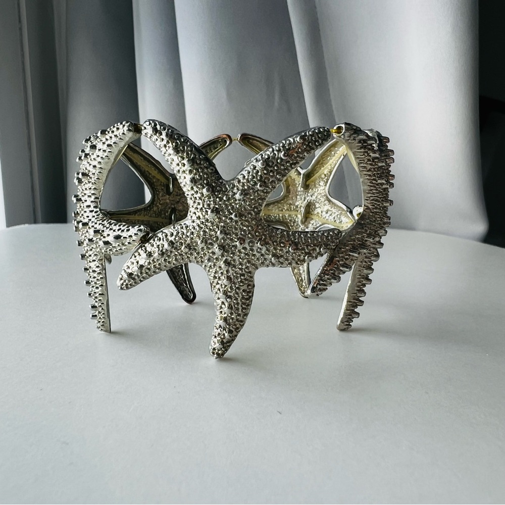 Silver Starfish Stretch Bracelet Bangle